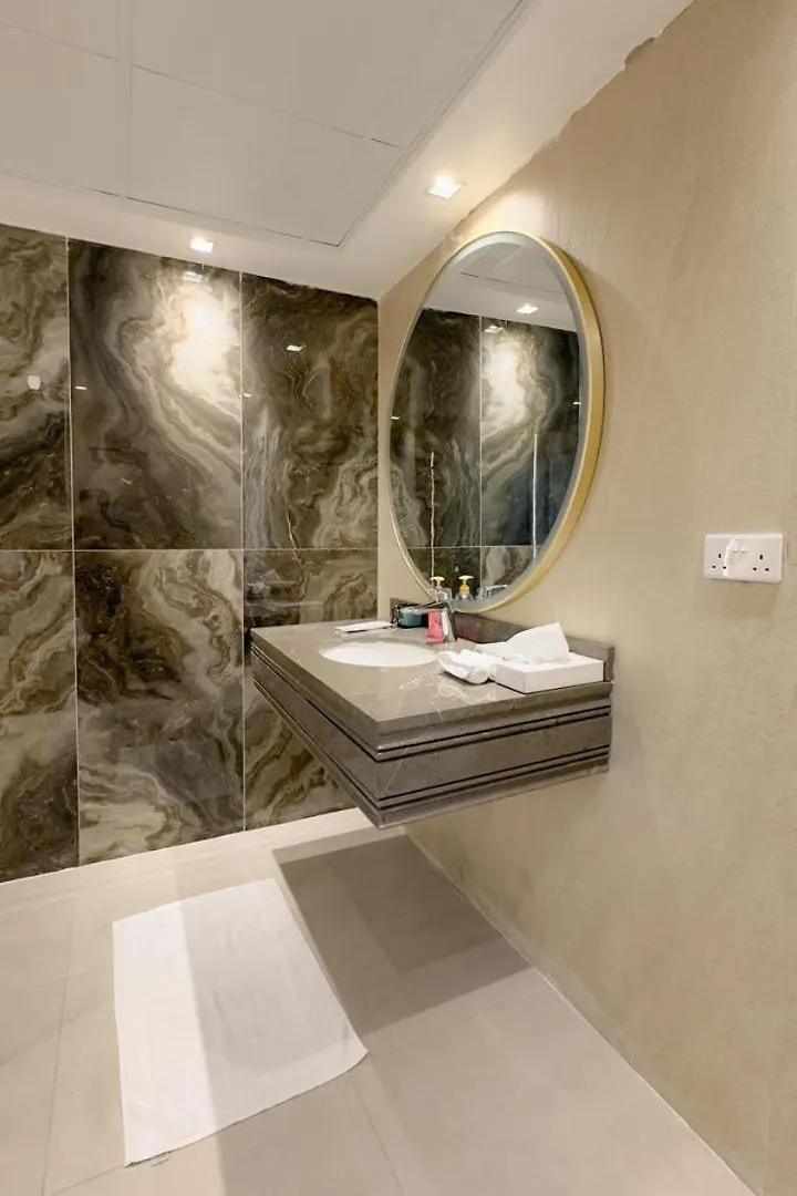 Usmans 4 Bedroom Apartment On D Beach By Sls Direct Beach Access Fully Serviced Jbr Dubai